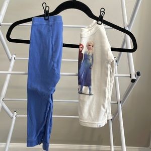 2T frozen Gap pajamas